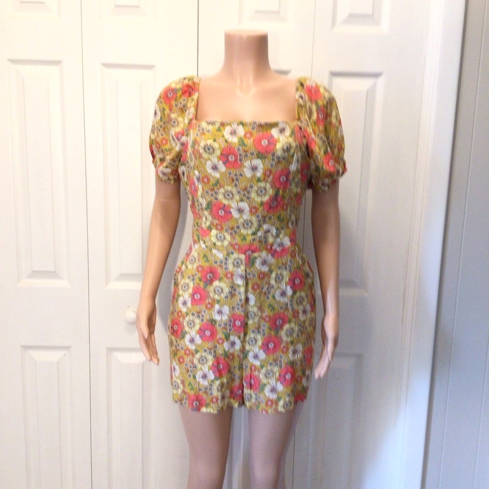 Lily Rose Juniors Yellow Floral Criss Cross Back Romper Size XXL - Picture 2 of 9